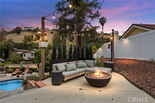 20224 Chapter, Woodland Hills, CA 91364