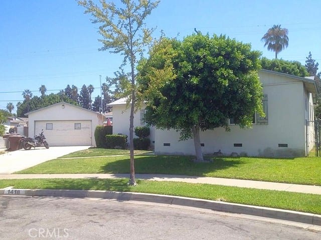 1418 East Pat