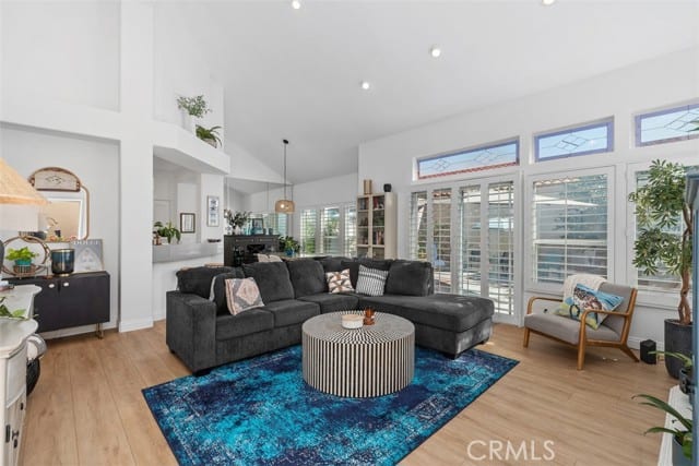21121 Cancun, Mission Viejo, CA 92692