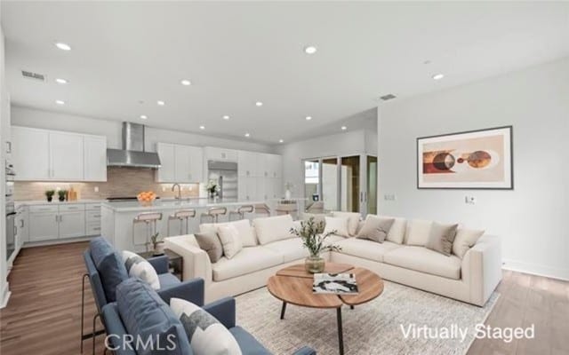 27503 Golden Currant Place, Valencia, CA 91381