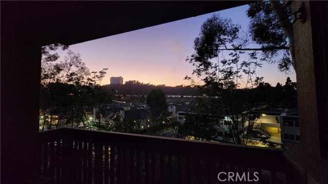 8860 Villa La Jolla Drive