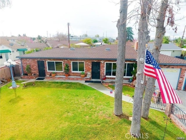 264 West Grandview