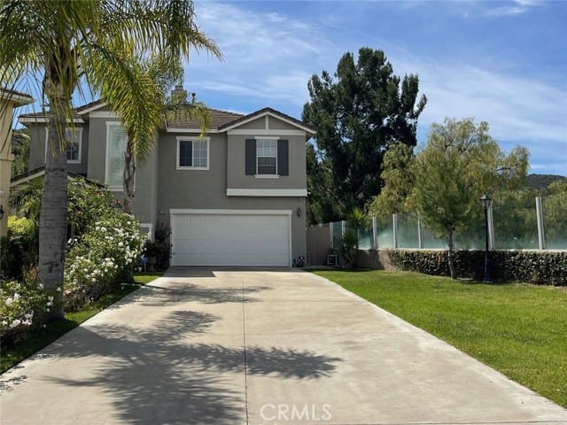 1294 South Springwood