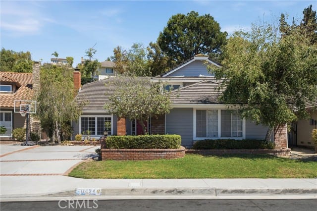6434 East Lookout Lane