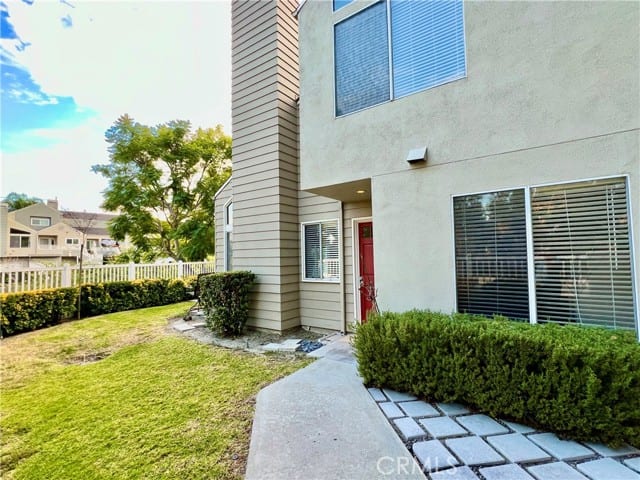 16 Stoneglen