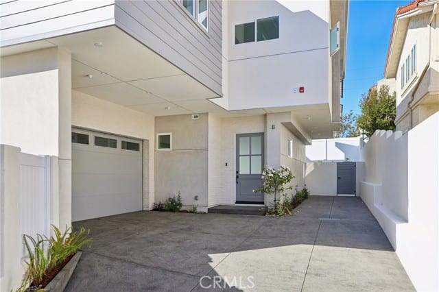 2019 Huntington Lane, B, Redondo Beach, CA 90278
