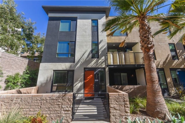 2870 North Glassell, Orange, CA 92865