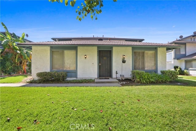 848 West Sierra Madre Avenue