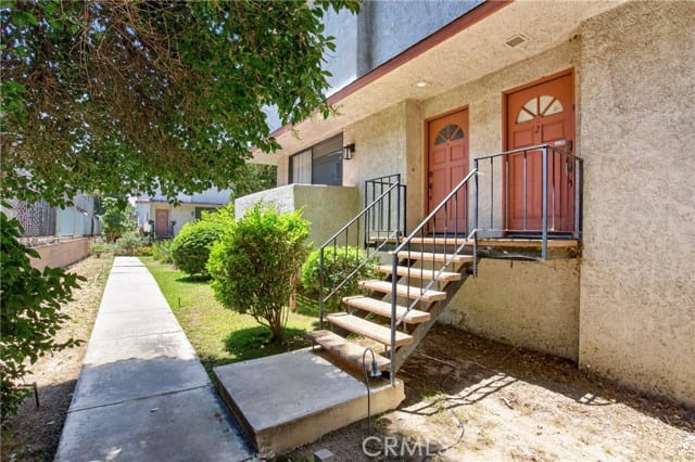 18410 Lull Street, 1, Reseda, CA 91335