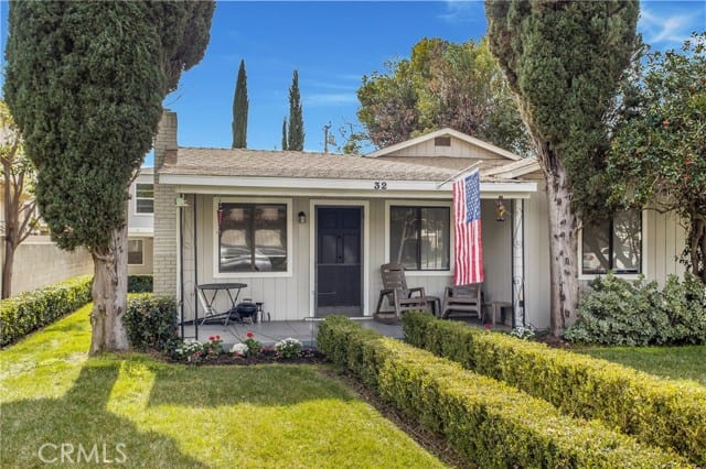 32 Bonita Street