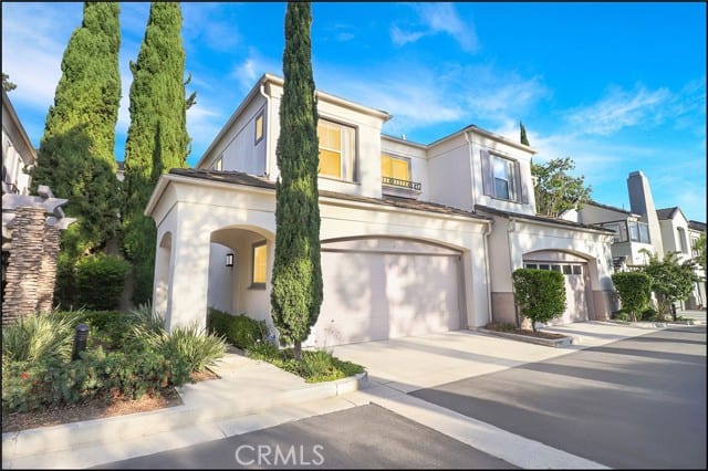 106 La Mirage Circle