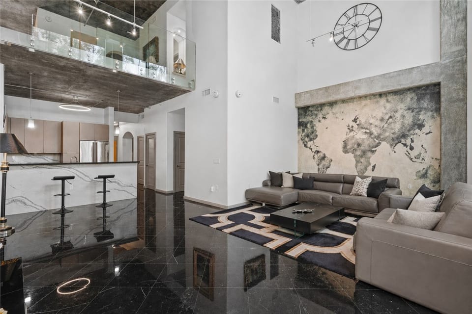 840 East Green, 305, Pasadena, CA 91101