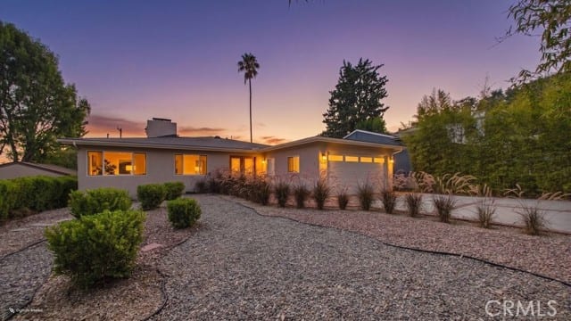 480 East Grandview, Sierra Madre, CA 91024