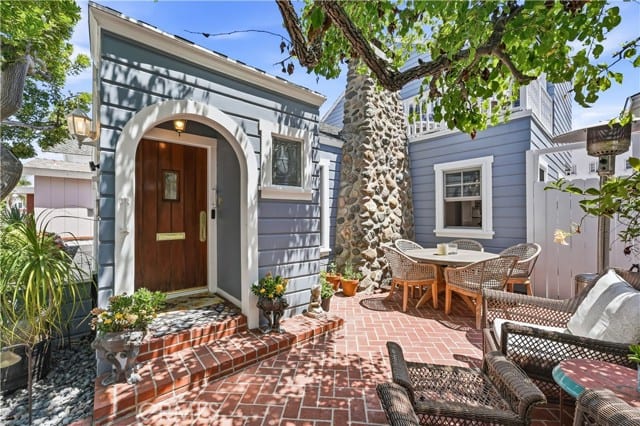 1617 East Balboa Boulevard, Newport Beach, CA 92661