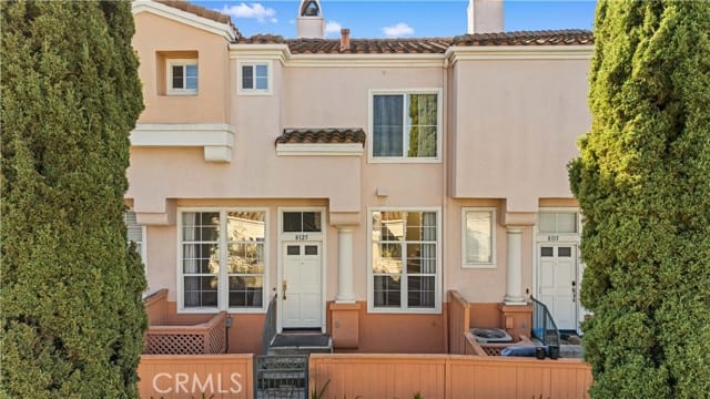 8125 East Santo Court, Anaheim Hills, CA 92808