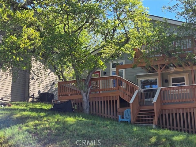 2488 Captains Walk