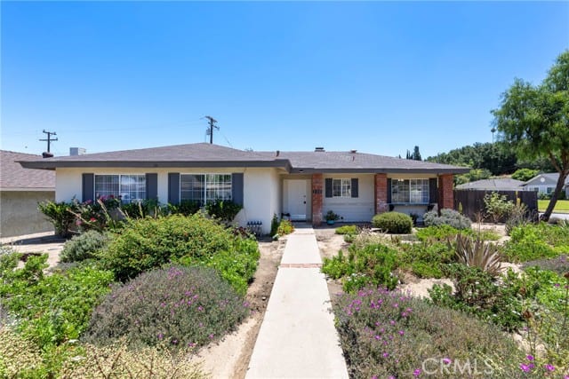 120 North Jerrilee