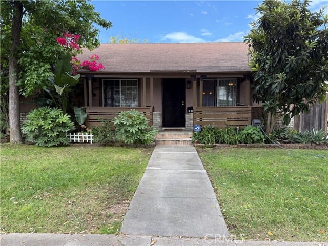 830 North Olive