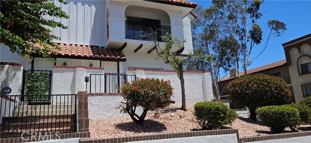 10030 Owensmouth, 24, Chatsworth, CA 91311