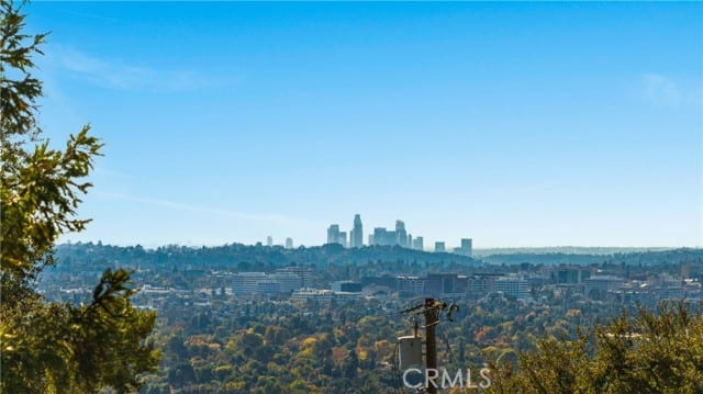 1701 Country Lane, Pasadena, CA 91107