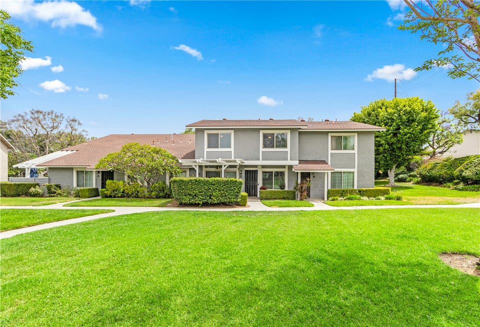 1738 North Cedar Glen Drive