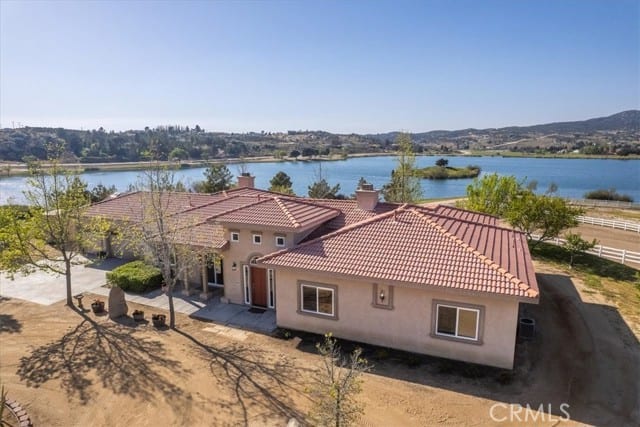 41917 Lakefront Drive