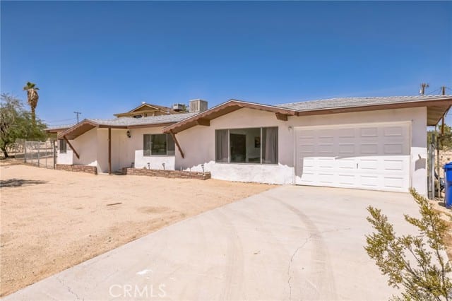 73398 Sunnyvale Drive