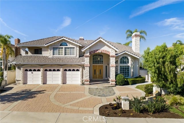 7775 East Bridgewood