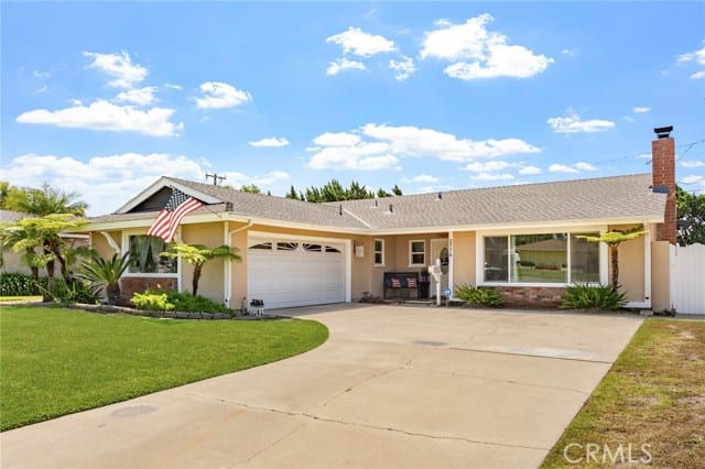 2774 East Verde