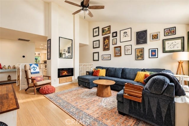 19565 Rinaldi Street, 18, Porter Ranch, CA 91326
