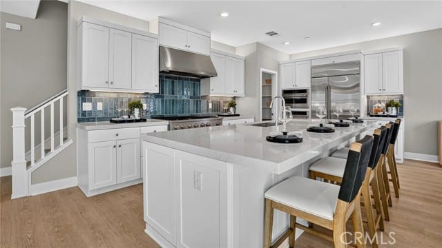 27147 Prominence Lane, Valencia, CA 91381