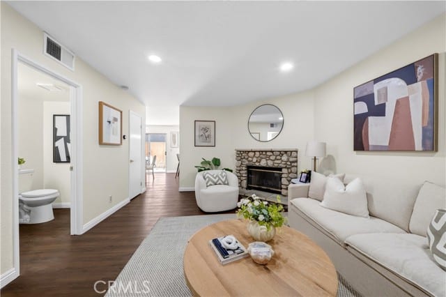 15365 Woodruff