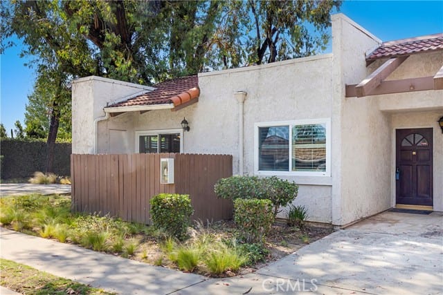 17572 Vandenberg Lane, 01, Tustin, CA 92780