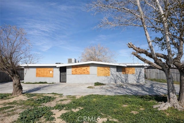 12028 Chamberlaine
