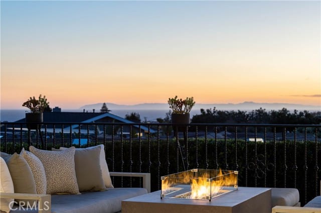 420 De Sola Terrace, Corona del Mar, CA 92625