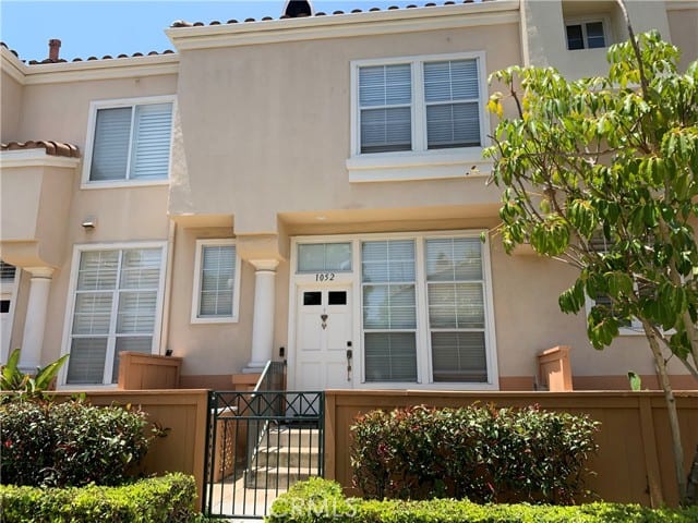 1052 South Tivoli Court