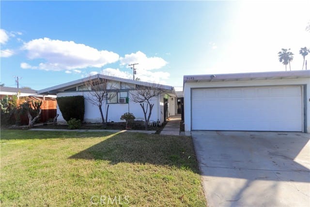 9682 Hillview