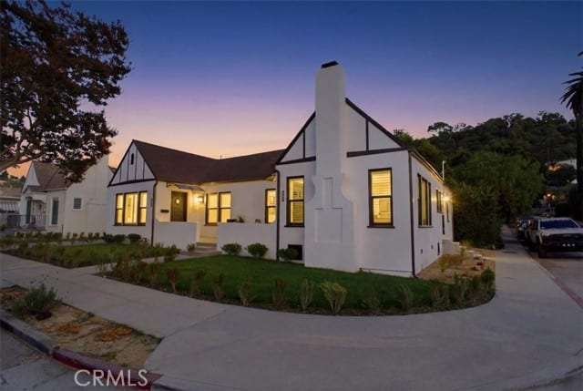 900 Brier Lane