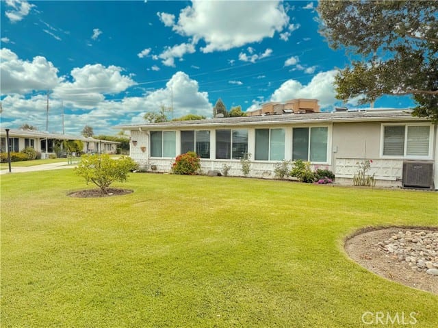 14001 Thunderbird Drive, 4L, Seal Beach, CA 90740