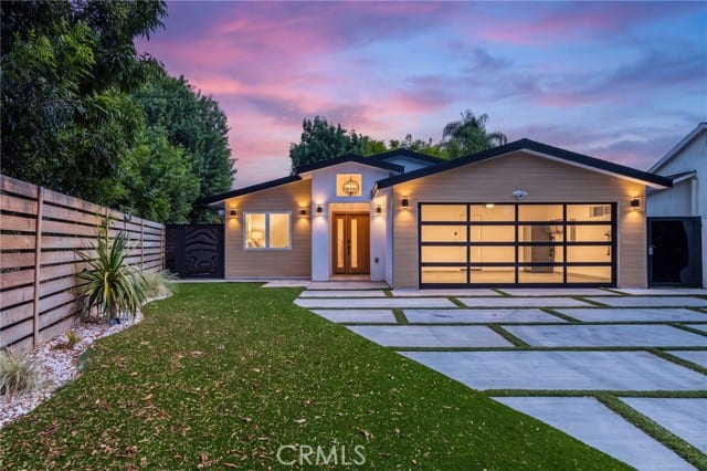 4656 Greenbush, Sherman Oaks, CA 91423