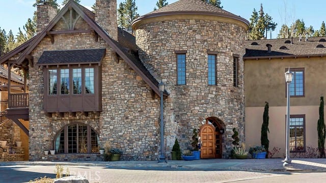40671 Village Drive