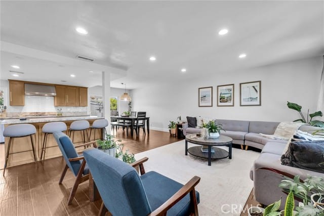 745 East Barkley Avenue, Orange, CA 92867
