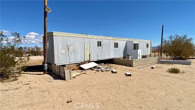 4215 Canyon Road