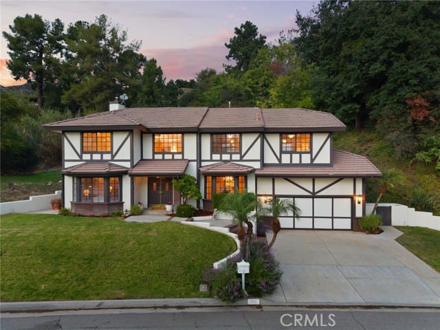785 Norumbega Drive