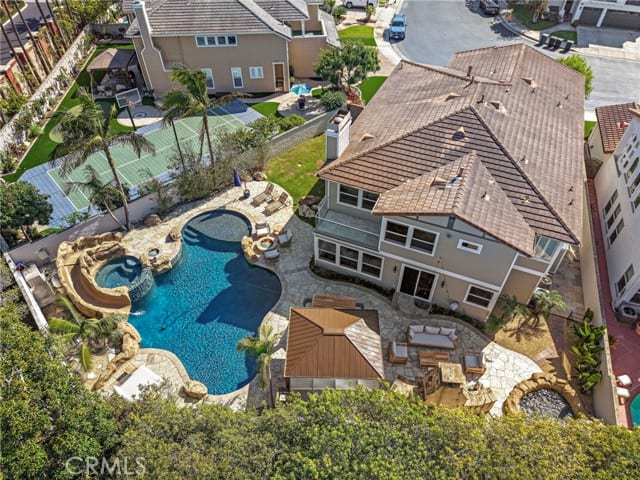 6403 Royal Grove, Huntington Beach, CA 92648
