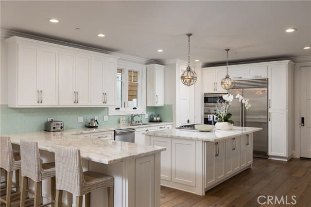 1508 East Balboa Boulevard, Newport Beach, CA 92661