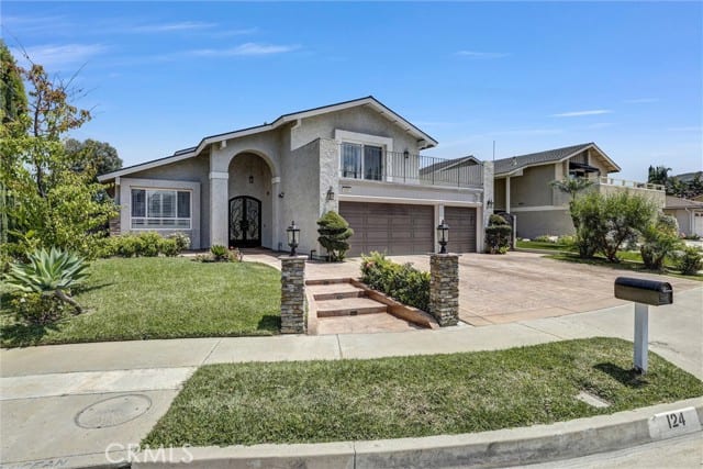 124 South Calle Da Gama, Anaheim Hills, CA 92807