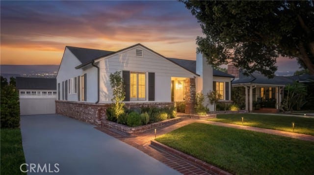 220 South Reese Place, Burbank, CA 91506
