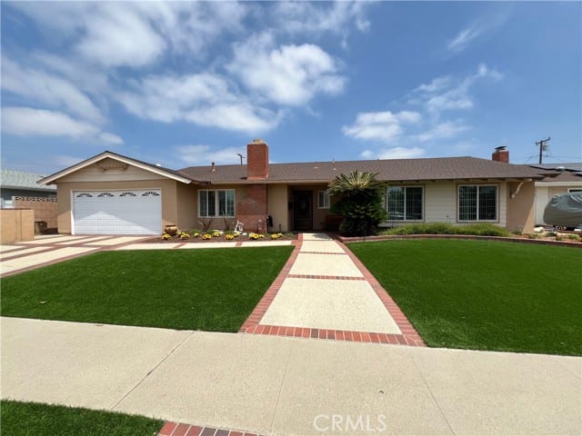 2769 East Lizbeth Avenue