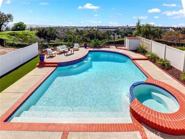 21095 Skylark Drive, Lake Forest, CA 92630